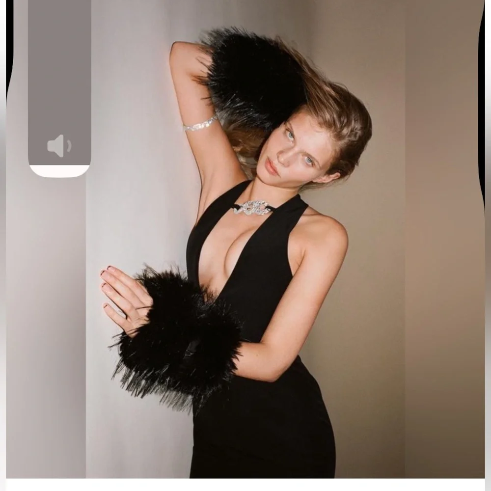 Zara Bejeweled Dress - Picture 4 of 10